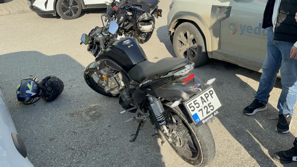 Samsun Haber: Samsun’da Korkutan Kaza! Motosiklet Otomobille Çarpıştı