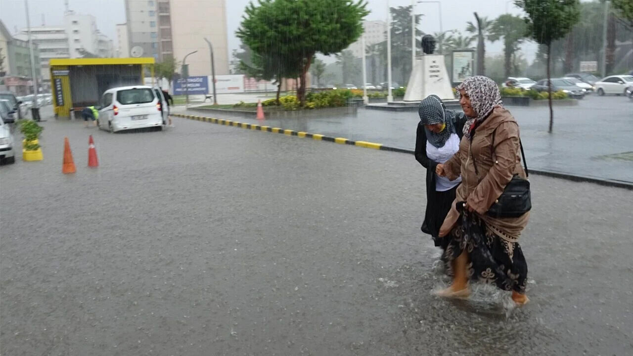samsun haber: Samsun'a sağanak uyarısı! Saat saat açıklandı