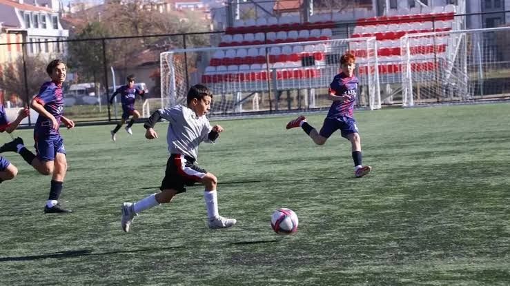 Vezirköprü’de okul sporları fikstürü çekildi