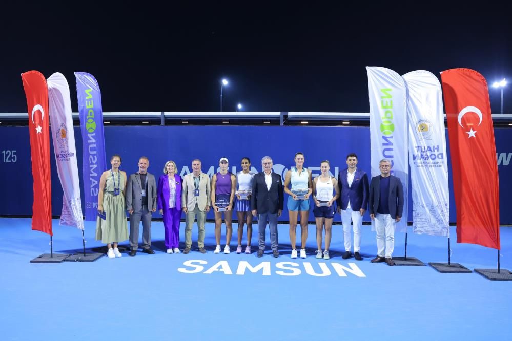 Samsun’daki dev turnuvanın geliri Mehmetçik Vakfı’na bağışlandı