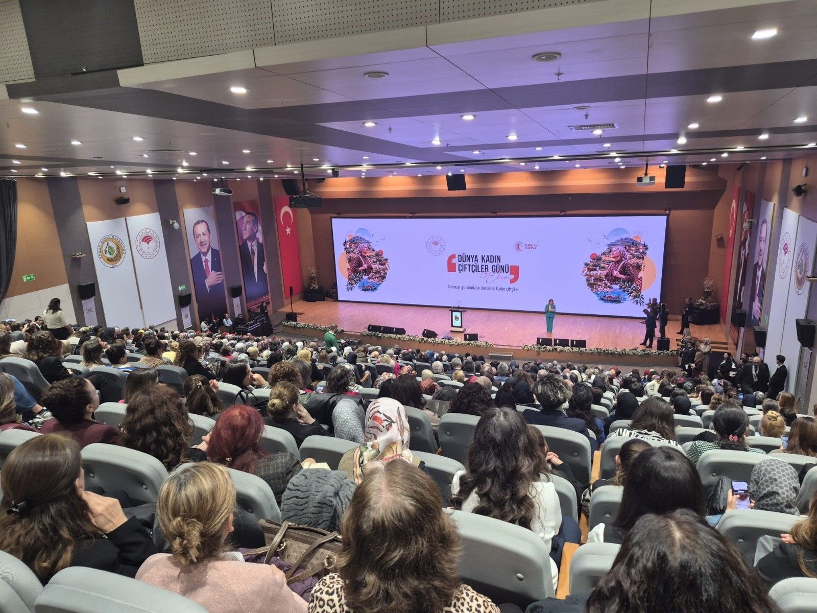 Samsun haber: Samsunlu kadın çiftçilere bakanlıktan örnek uygulama ödülü