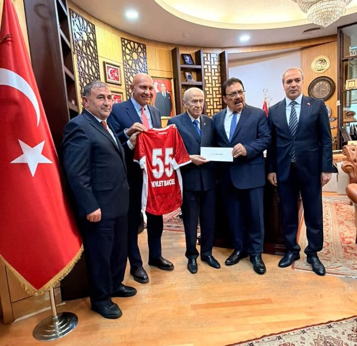 Samsunspor Haber: Samsunspor Başkanı Yüksel Yıldırım’dan Devlet Bahçeli’ye ziyaret
