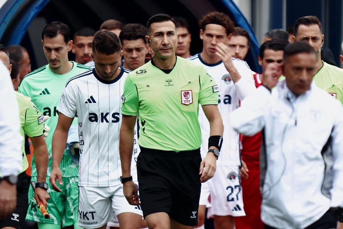 Kasımpaşa-Samsunspor maçının hakemiyle ilgili şaşırtan detay!