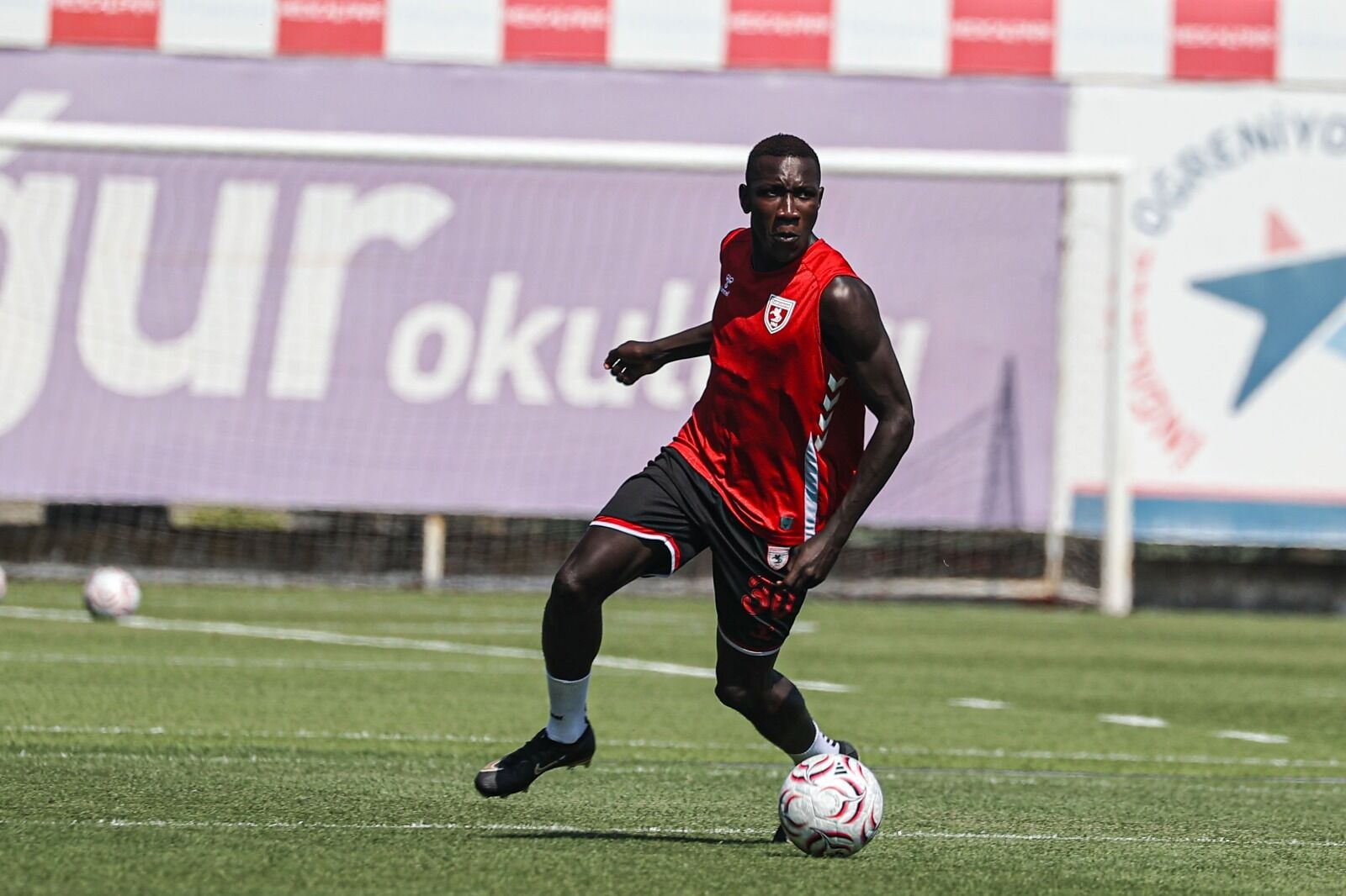 samsunspor haber Samsunspor'da Saikouba Jarju dönüyor!