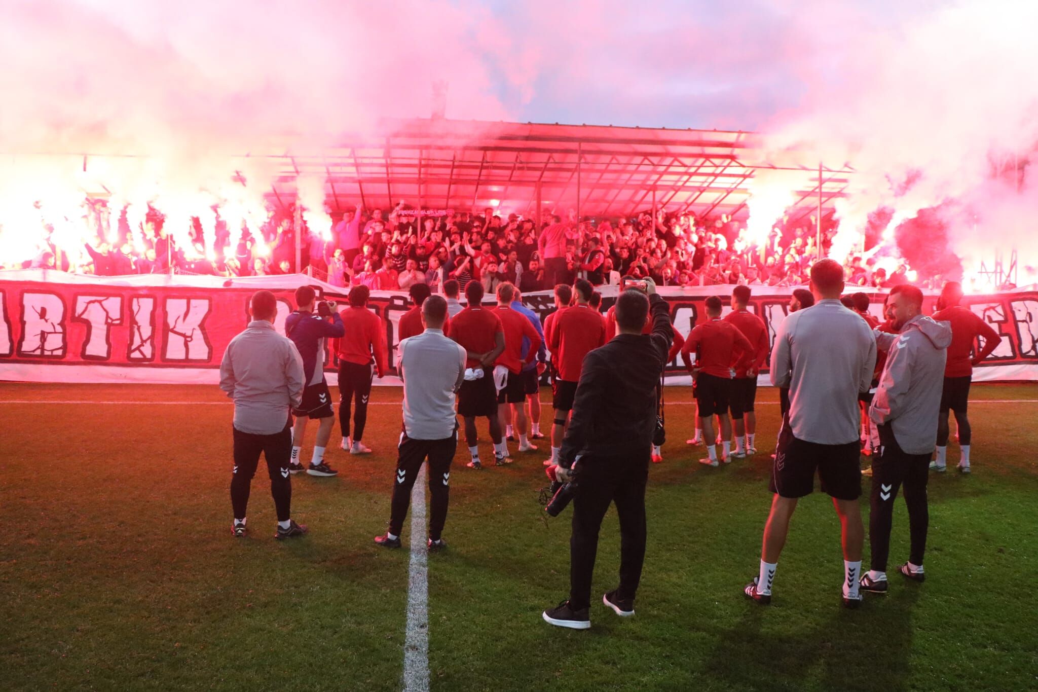 Samsunspor Haber: Samsunspor’da derbi öncesi taraftar desteği!
