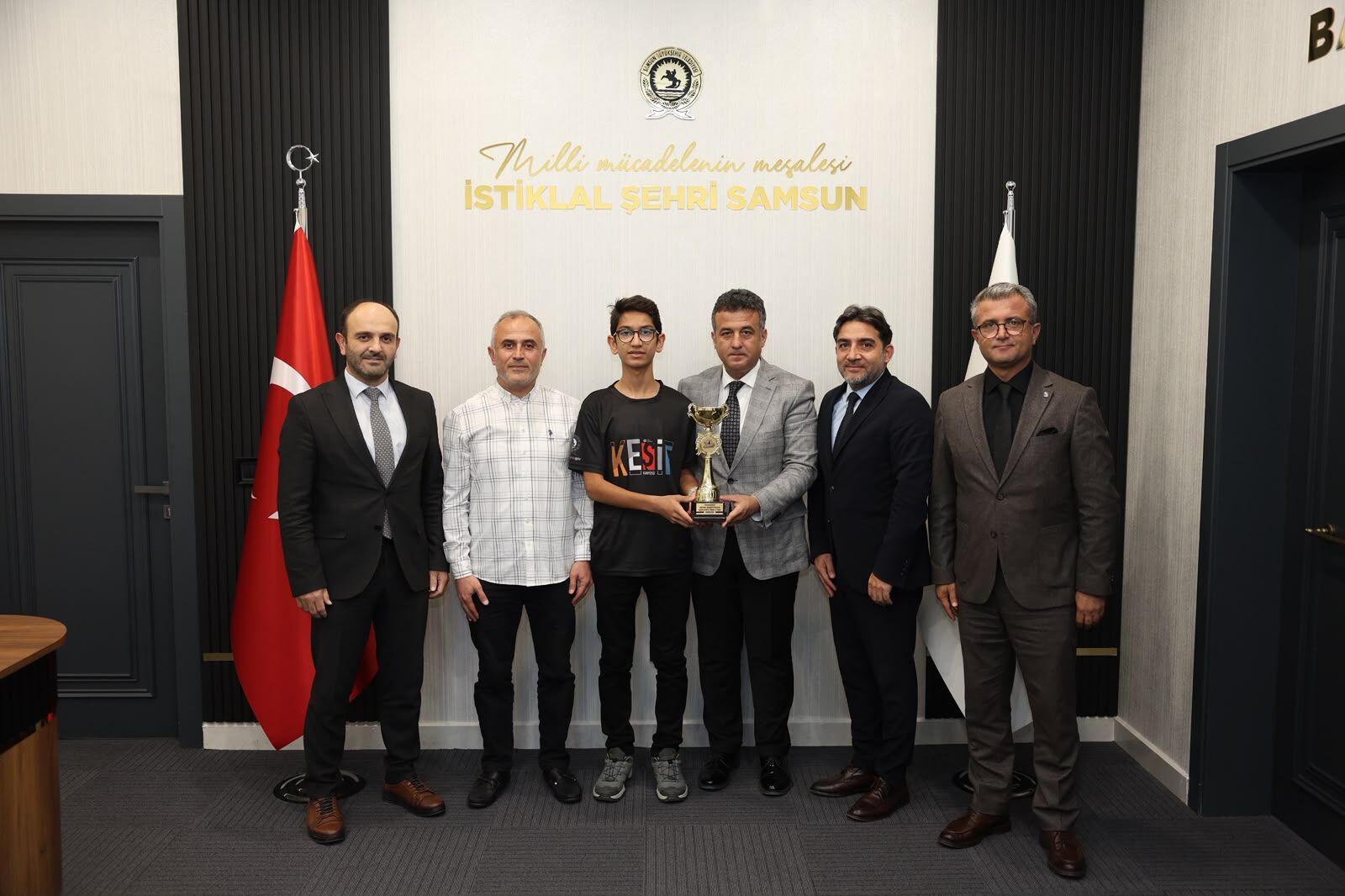 Samsun haber: Samsunlu Şampiyon Kerem Yiğit’ten Başkan Halit Doğan’a ziyaret