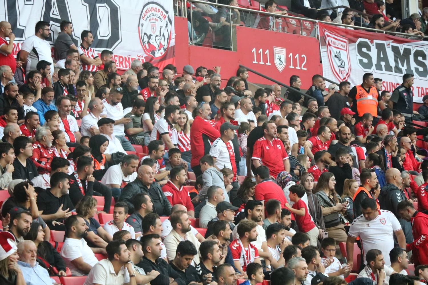 Samsunspor'da kabus devam ediyor! Trabzonspor'a 0-3 mağlup