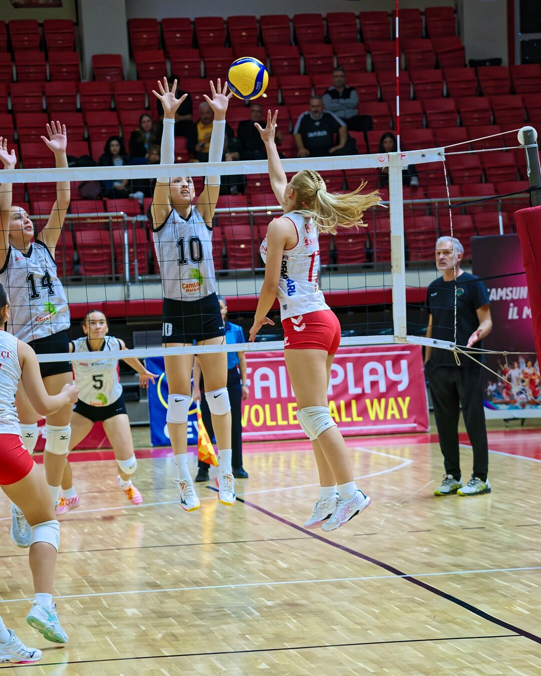 Kuzeyin Sultanları'ndan net galibiyet! İkide iki yaptılar
