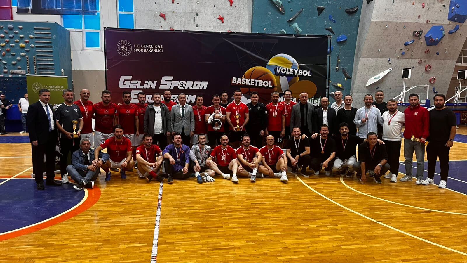 Samsun’da 15 takım yarıştı! Hedef Bölge Şampiyonası