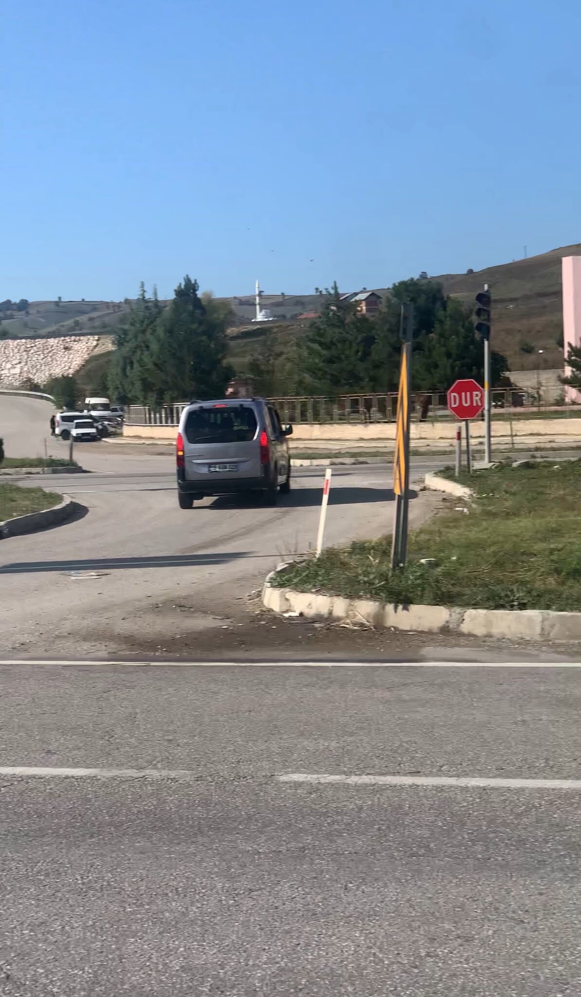 samsun haber: Samsun’da okul yolunda büyük tehlike: "Ölümle burun buruna"
