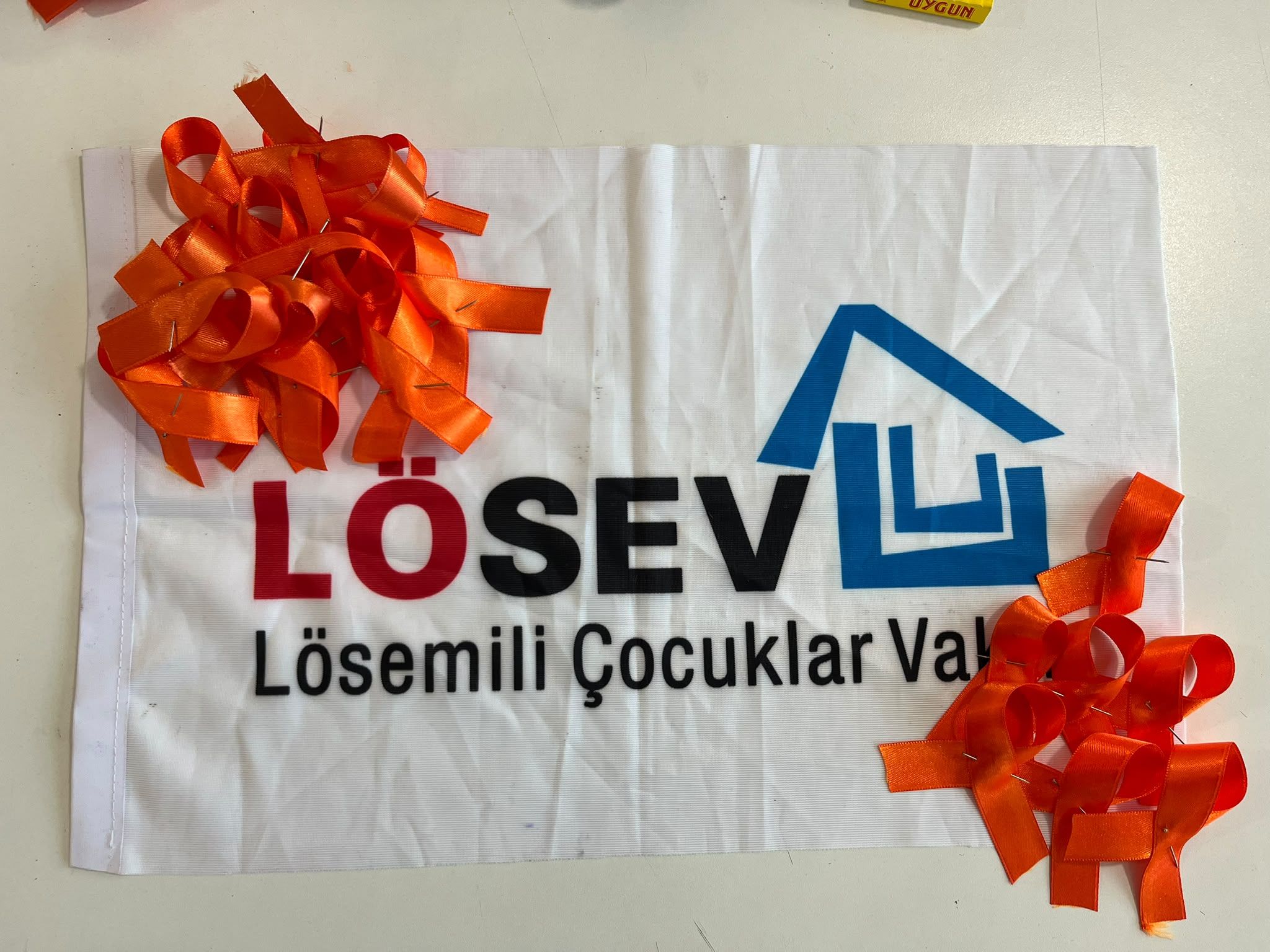samsun haber LÖSEV Samsun’dan turuncu kurdelelerle farkındalık mesajı
