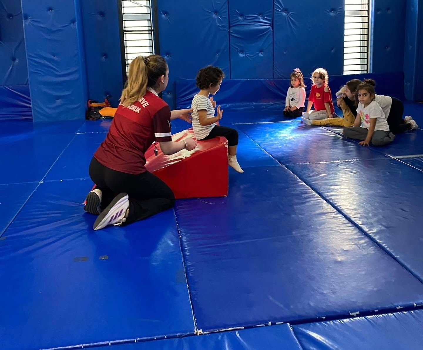 Salıpazarı’nda minikler sporla buluşuyor! Eğitimler ücretsiz