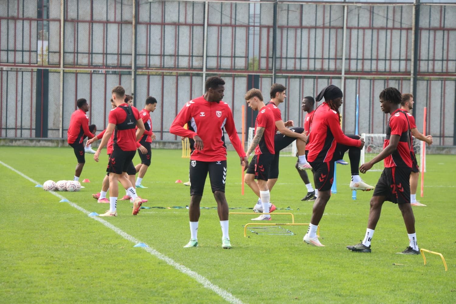 samsunspor haber. Samsunspor'da gözler Başakşehir deplasmanında!