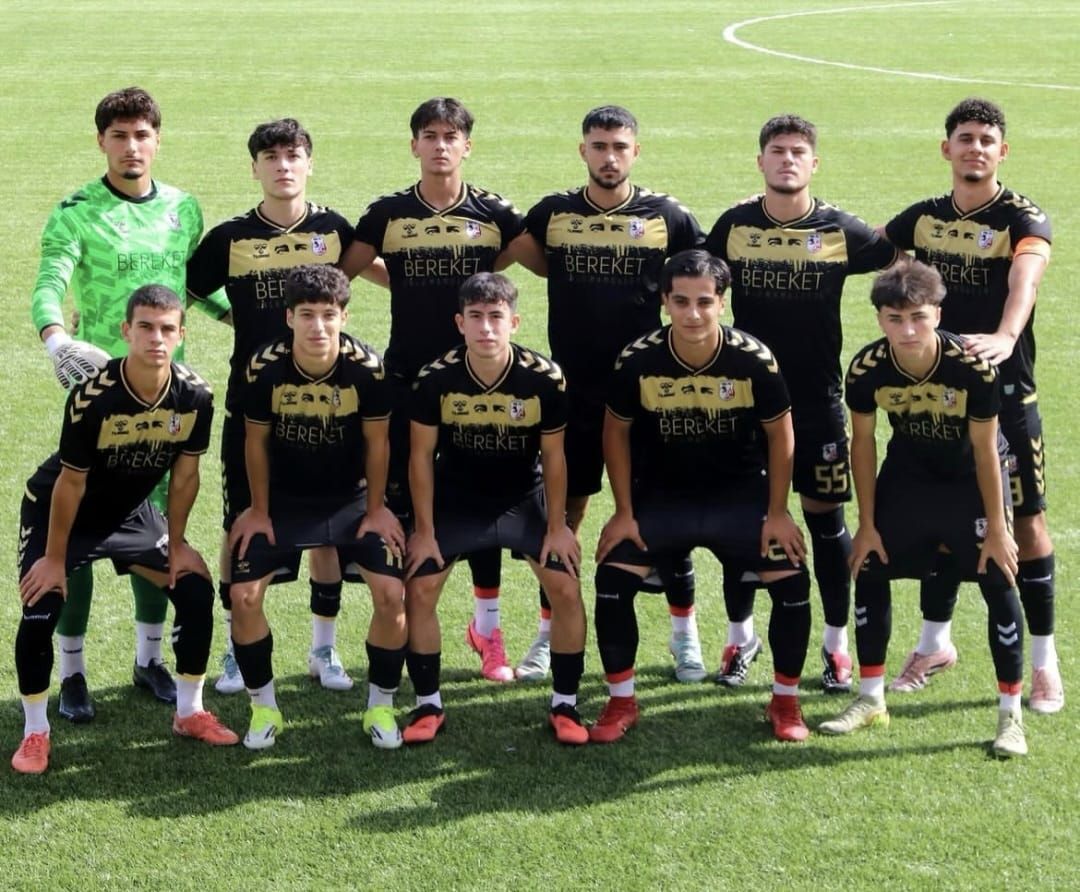 Yabancılar Pazarı'ndan 5-1'lik zafer, Türk Telekom'dan mağlubiyet