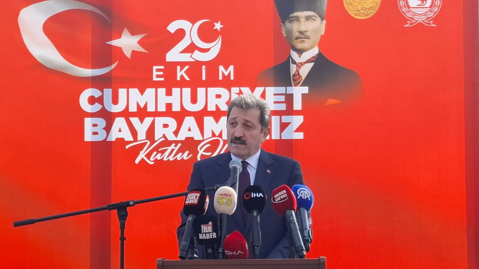 samsun haber Samsun'da Cumhuriyet'in 103. yılına görkemli kutlama