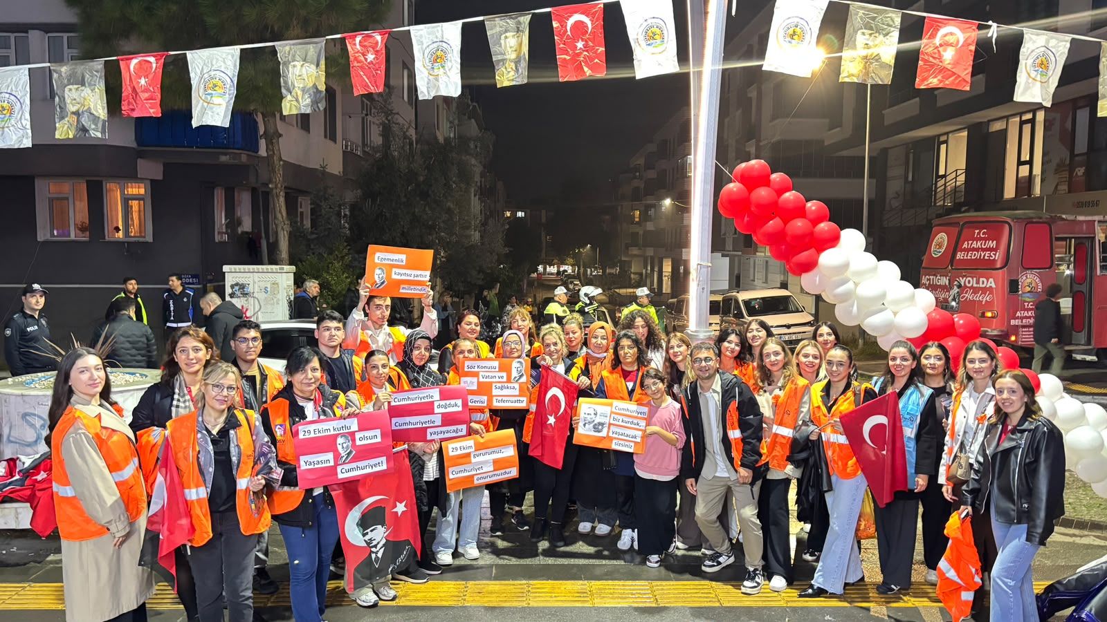 samsun haber: LÖSEV Samsun'da 29 Ekim için tek yürek oldu